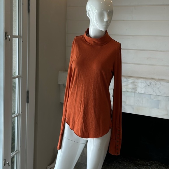 Free People Tops - Free People Orange Hemp & Oganic Cotton Snap Sleeve Mockneck Top Size XS NWT